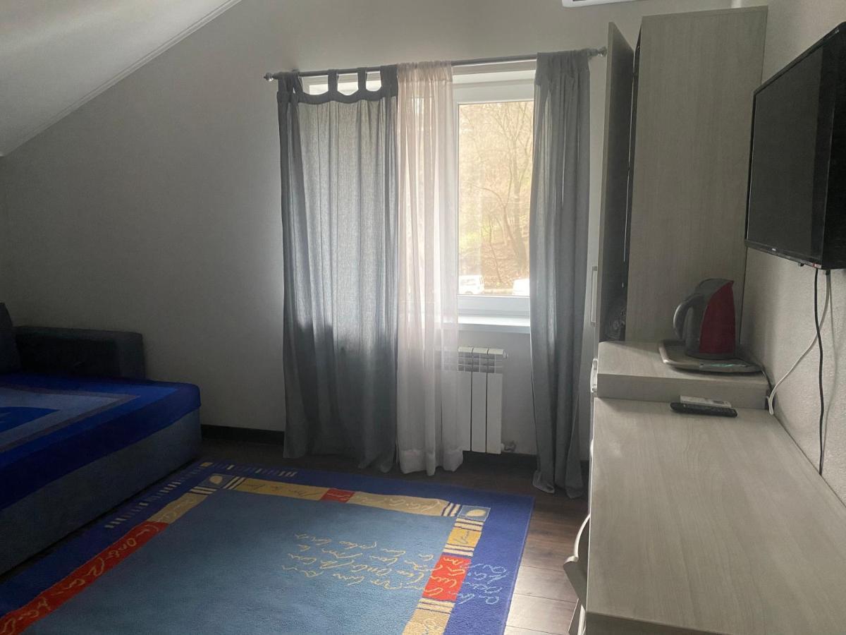 Guest House Olzhycha 45 Б Kiev Exteriör bild