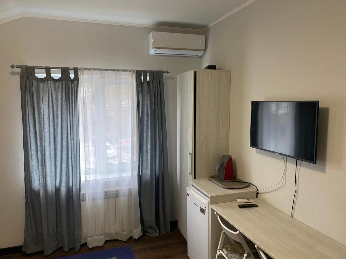 Guest House Olzhycha 45 Б Kiev Exteriör bild